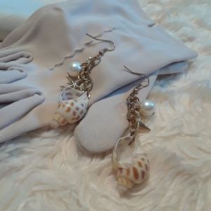 Mermaid Seashell Hanging Earrings